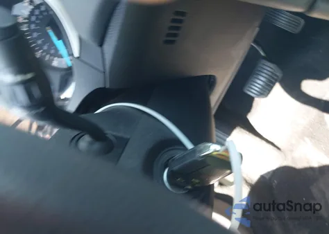 2013 Ford Fusion S z USA, uszkodzony, nr VIN 3FA6P0G78DR148823